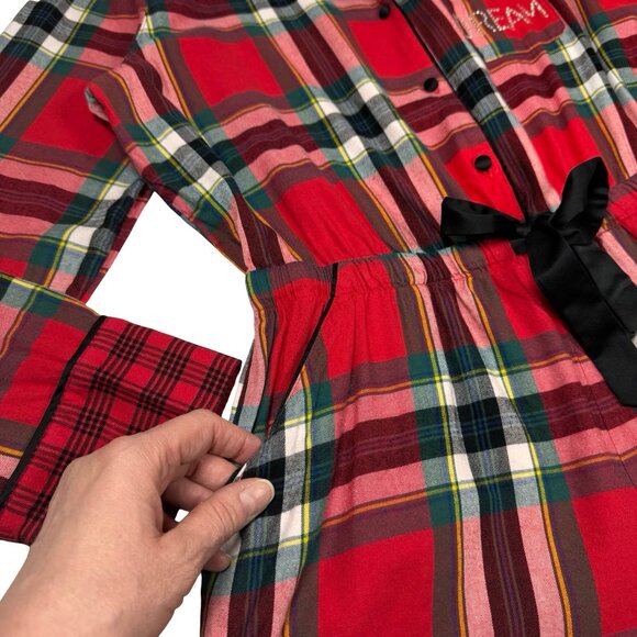 Victoria's Secret Elsa Red Plaid Flannel Sleep Romper SZ M Lounge Christmas - Picture 15 of 16
